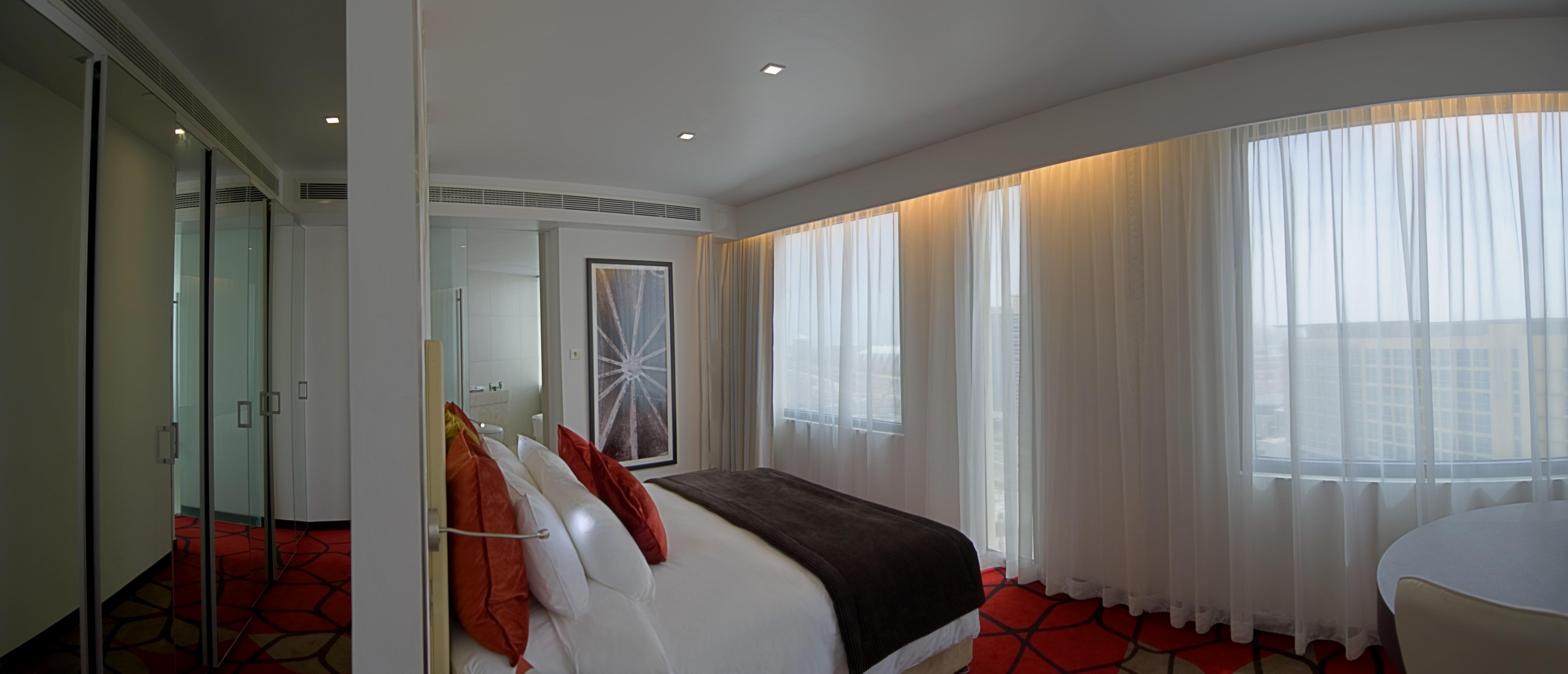 Crowne Plaza Yas Island By Ihg Hotel Abu Dhabi Ngoại thất bức ảnh