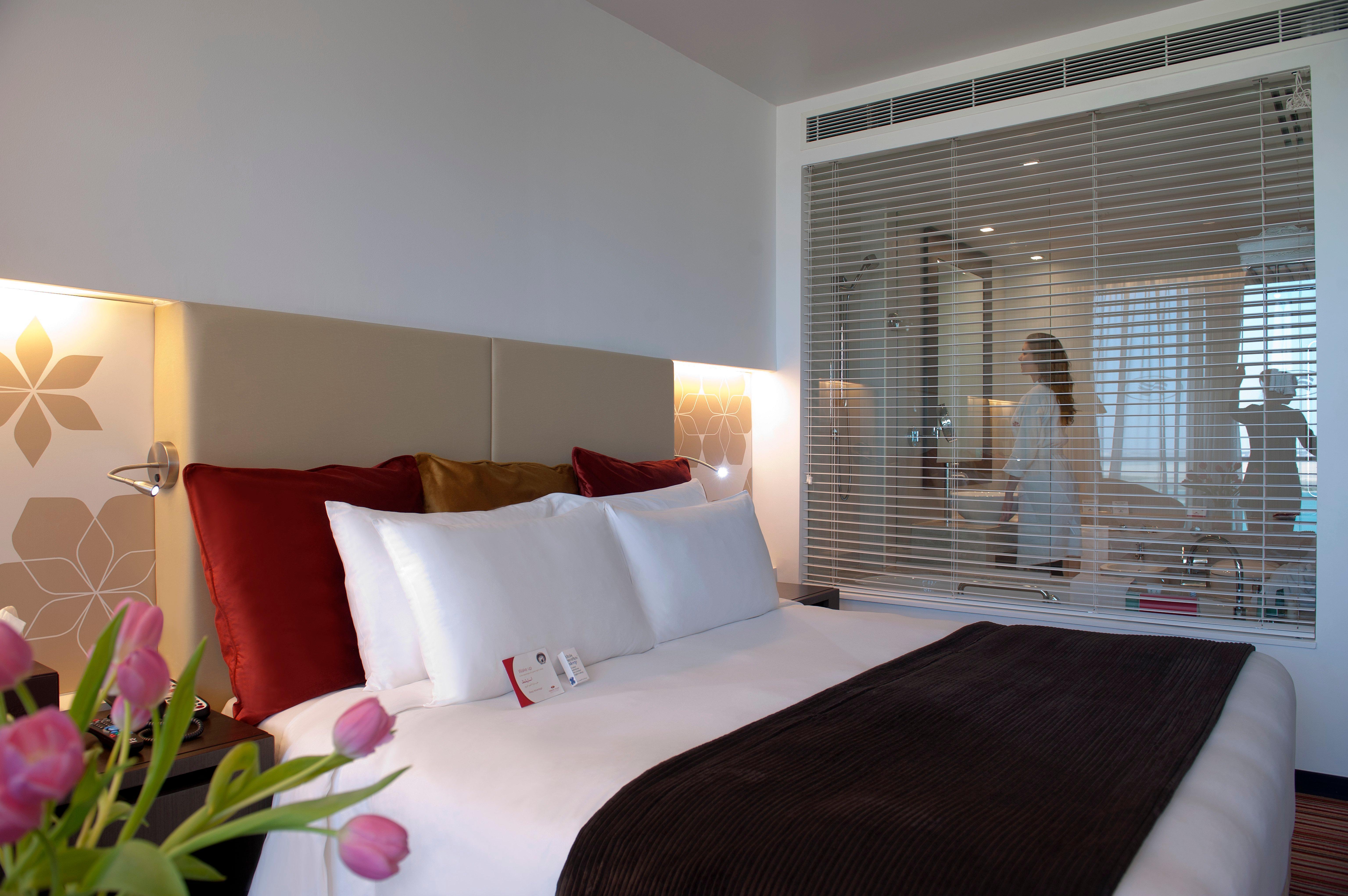 Crowne Plaza Yas Island By Ihg Hotel Abu Dhabi Ngoại thất bức ảnh