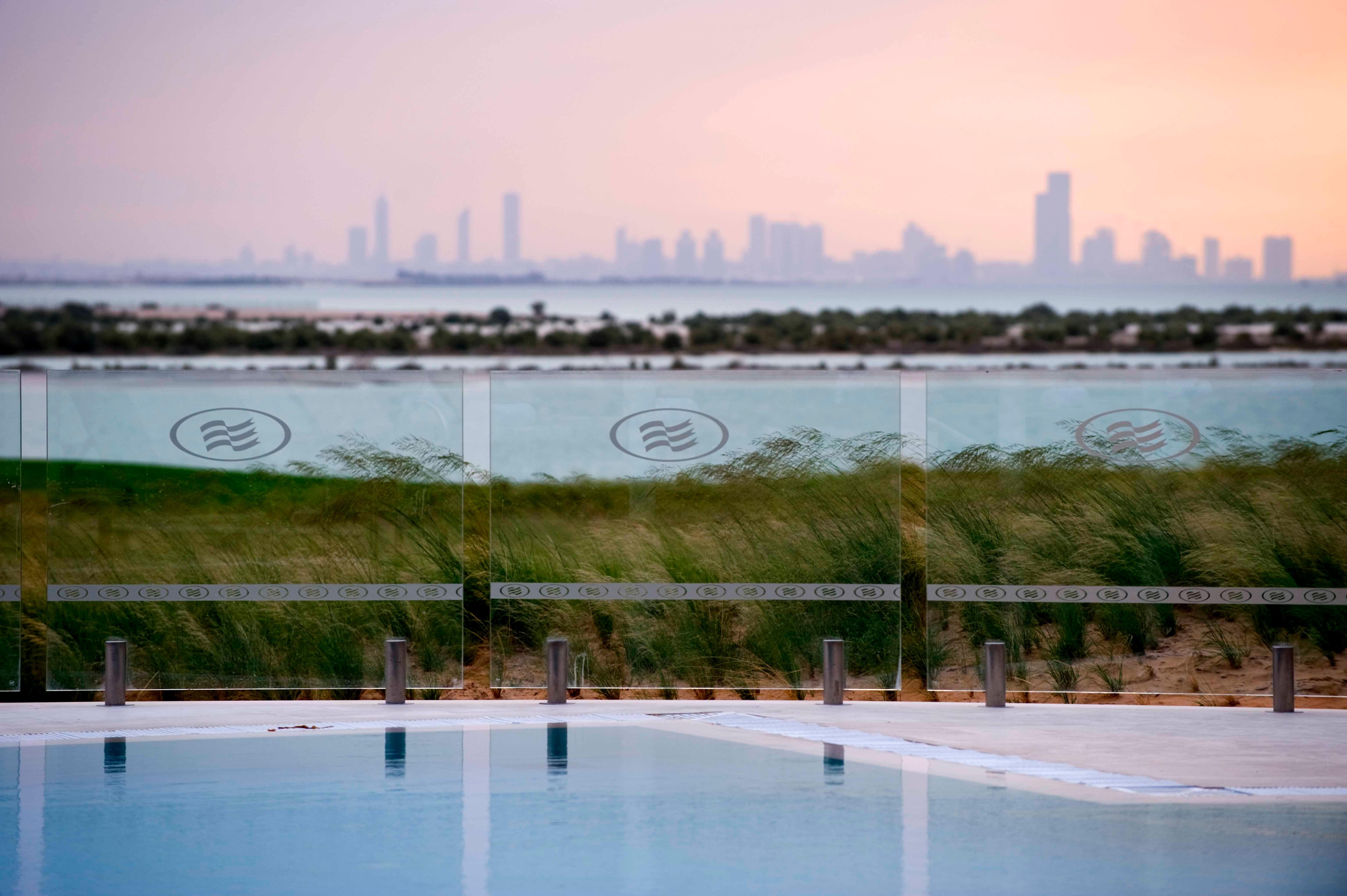 Crowne Plaza Yas Island By Ihg Hotel Abu Dhabi Ngoại thất bức ảnh