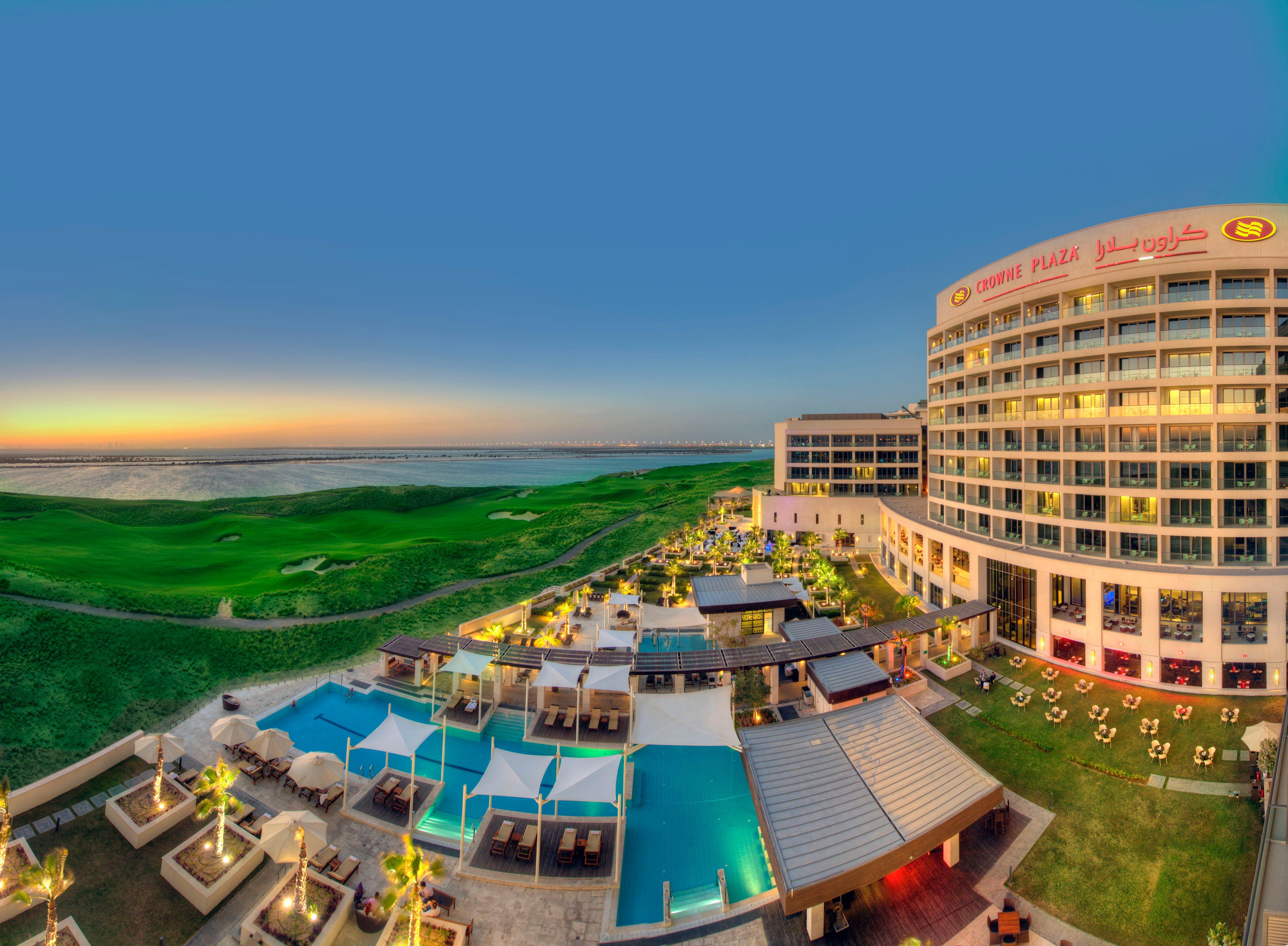 Crowne Plaza Yas Island By Ihg Hotel Abu Dhabi Ngoại thất bức ảnh